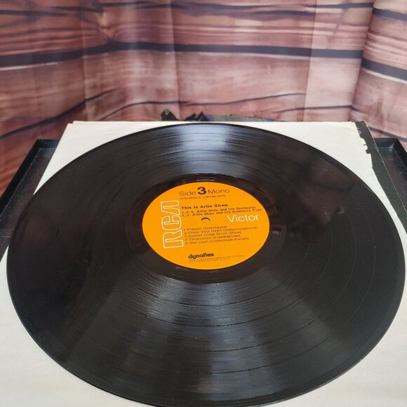 Vintage Vinyl Record " This Is Artie Shaw " Jazz 1971 - Picture 7 of 7